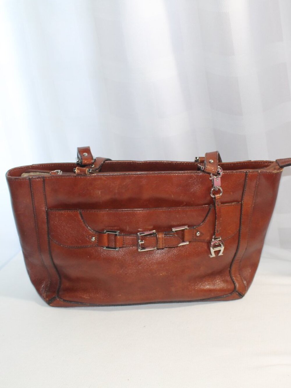 Vintage Etienne Aigner Pebbled Leather Shoulder Bag